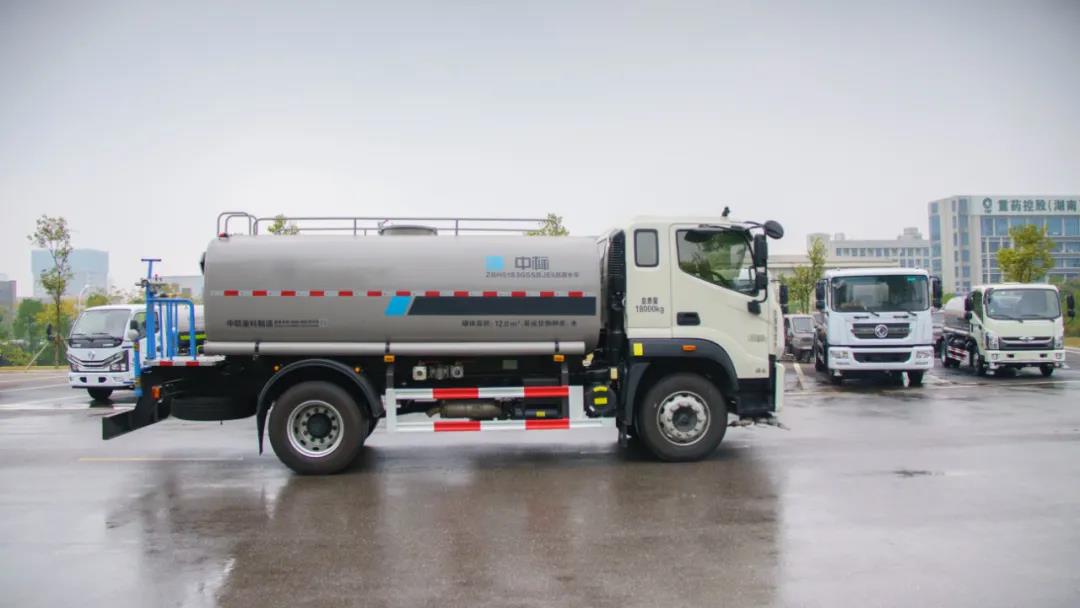 中标环境国六洒水车