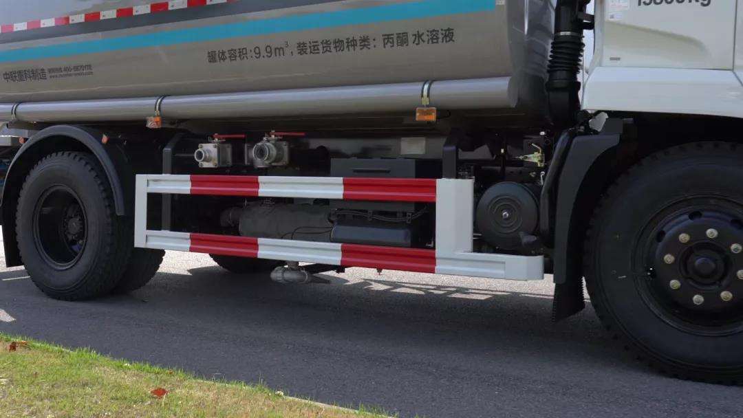 中标环境洒水车